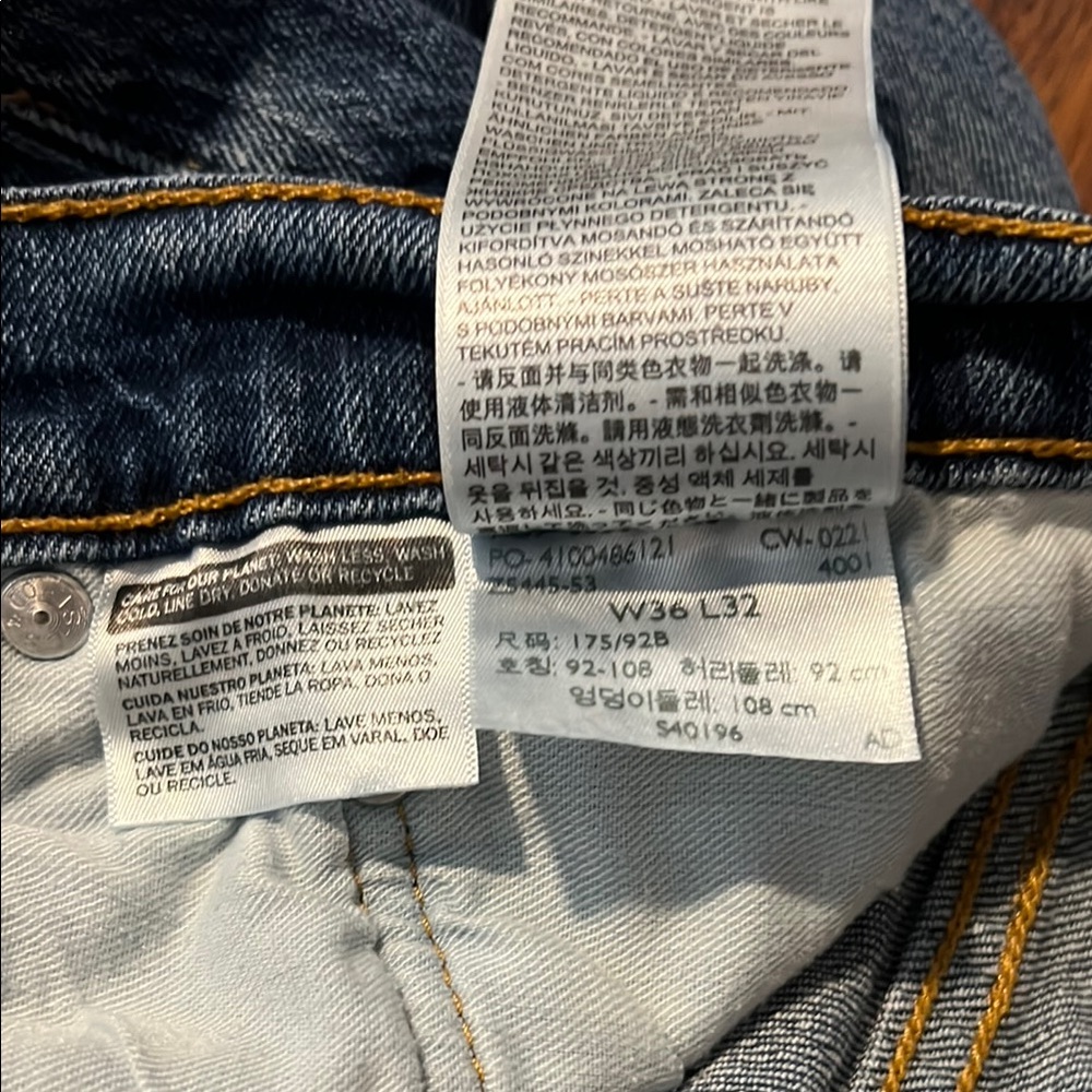 Levi's Blue Straight Jeans Timeless Style, relaxed fit - Picture 4 of 4